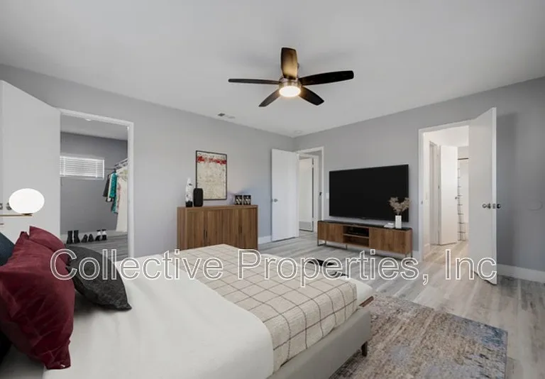 1143 Granger St — Photo 4