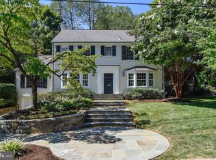 5010 Brookeway Dr, Bethesda, MD 20816