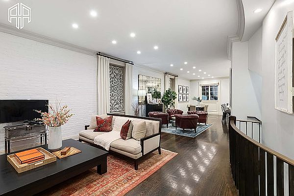 1st image of 104 Charlton St #2E