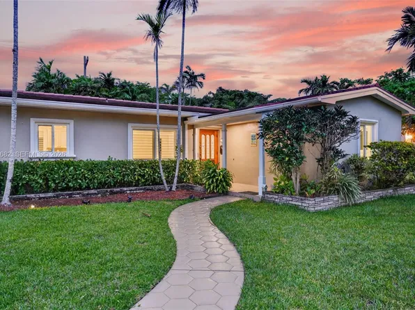1435 Blue Rd, Coral Gables, FL 33146