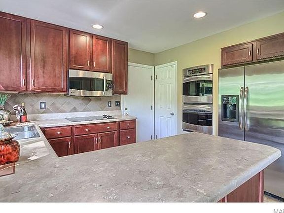 3rd image of 2157 Hillsgate Ct
