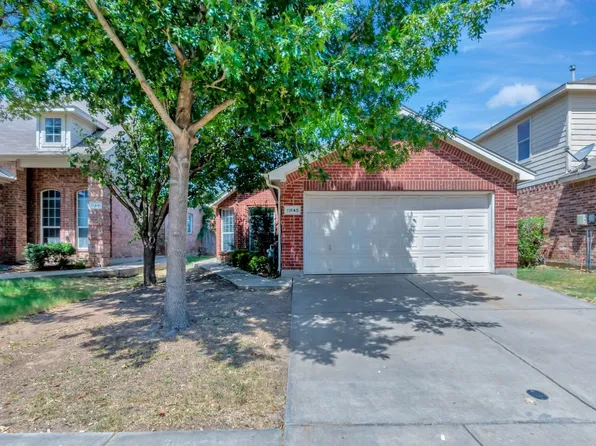 11845 Porcupine Dr, Fort Worth, TX 76244