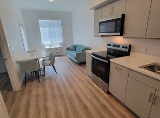 1635 E 117th Pl #106, Los Angeles, CA 90059