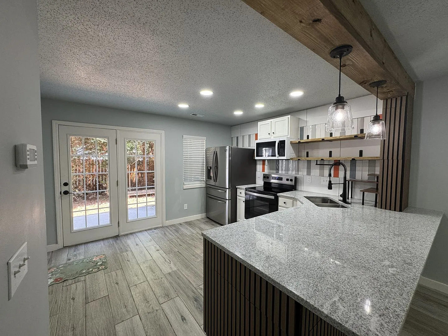 Ready To Move In !! — Photo 4
