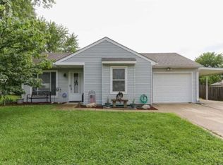 6127 Old Mill Dr, Indianapolis, IN