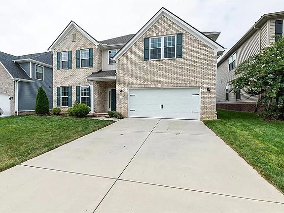 2nd image of 1719 Glen Shady Blvd