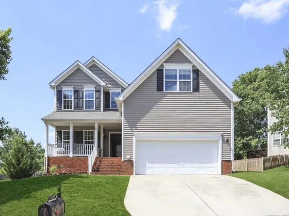 2327 Spruce Shadows Ln, Raleigh, NC 27614