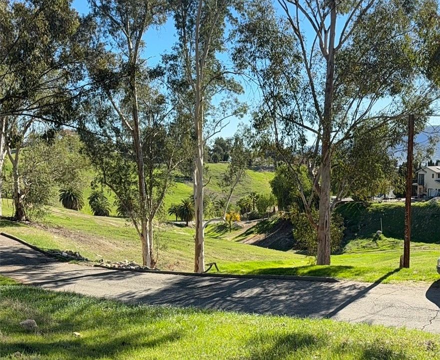 1st image of 0 Pierce Ave Lot 94