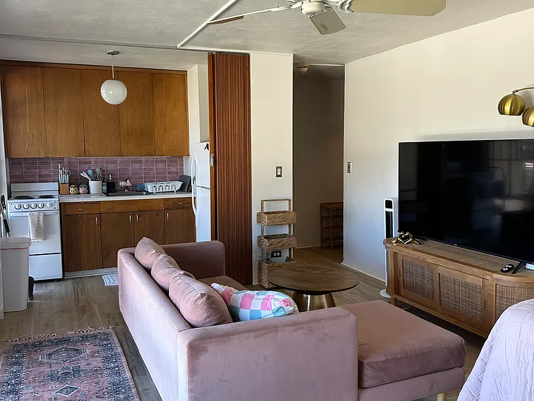 1511 Nuuanu Ave #1021 — Photo 2