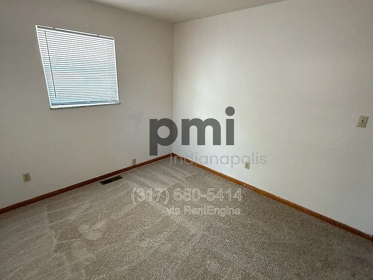 232 S Green St #A — Photo 10