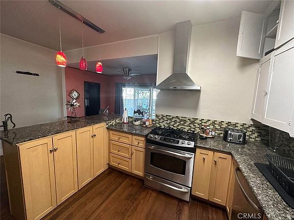 5th image of 111 Poplar Ave