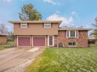 8493 Webster Rd, Strongsville, OH 44136