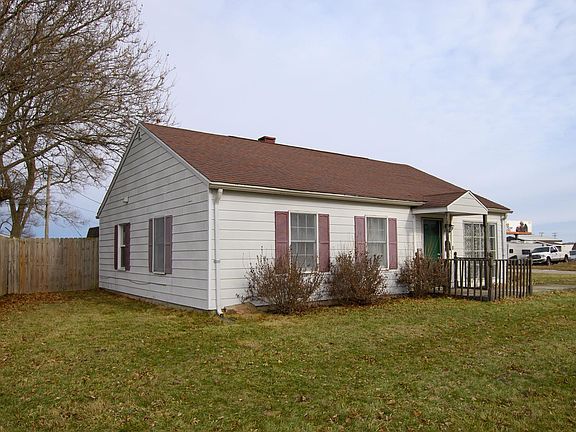 2nd image of 1014 Elmhurst Dr