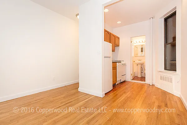 Rented by Copperwood Real Estate | media 13