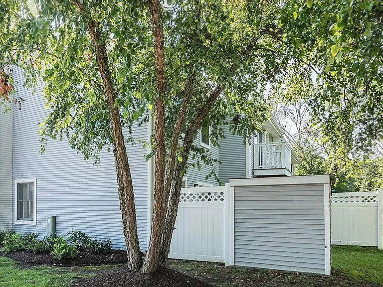 177 Jonathon Dayton Ct — Photo 9