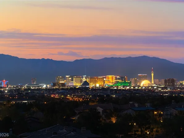 8 Olympia Chase Dr, Las Vegas, NV 89141