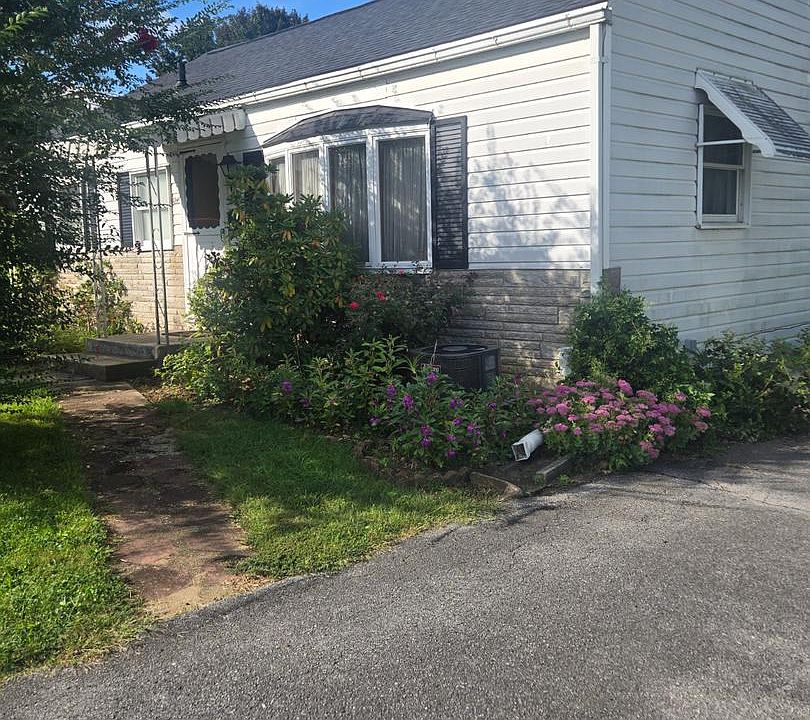 1st image of 1245 Crescent Rd