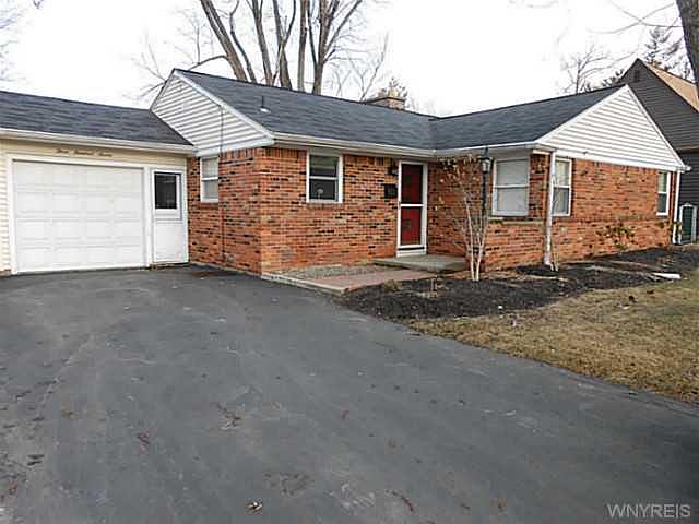1st image of 307 Smallwood Dr