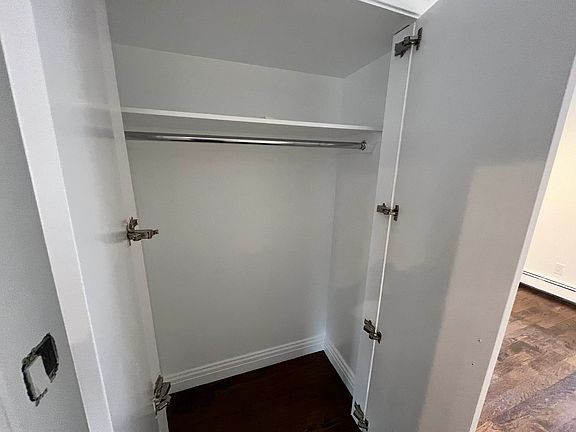 4th image of 365 Van Brunt St #1