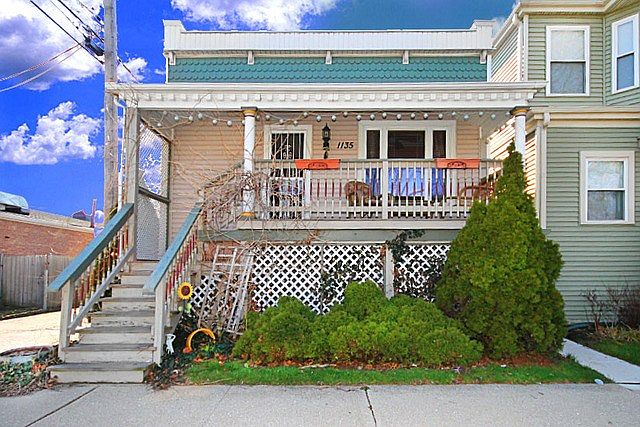 1st image of 1135 Ferdinand Ave