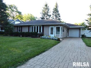 702 W Brow Ct, Peoria, IL 61615