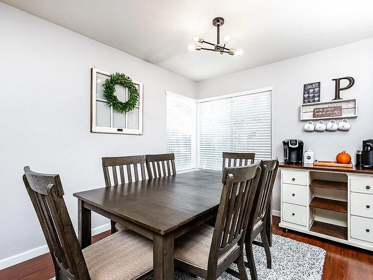 1217 Chesapeake Dr — Photo 9