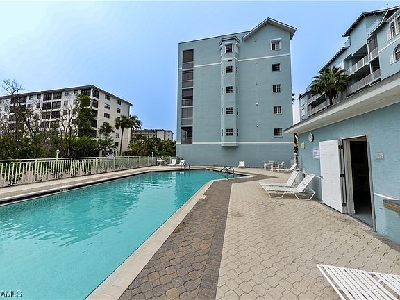 2nd image of 22724 Island Pines Way APT 202