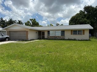 7037 E Fountainhead Rd, Fort Myers, FL 33919