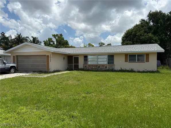 7037 E Fountainhead Rd, Fort Myers, FL 33919