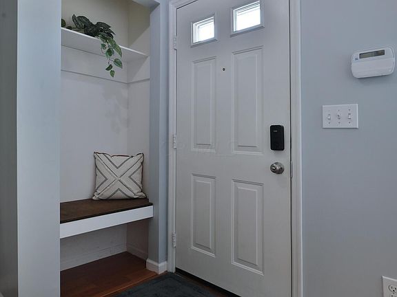 3rd image of 6484 Ash Rock Cir #6484