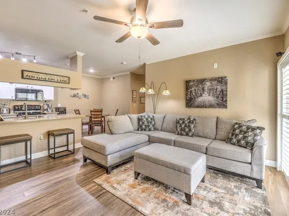2900 Sunridge Heights Pkwy APT 1715, Henderson, NV 89052