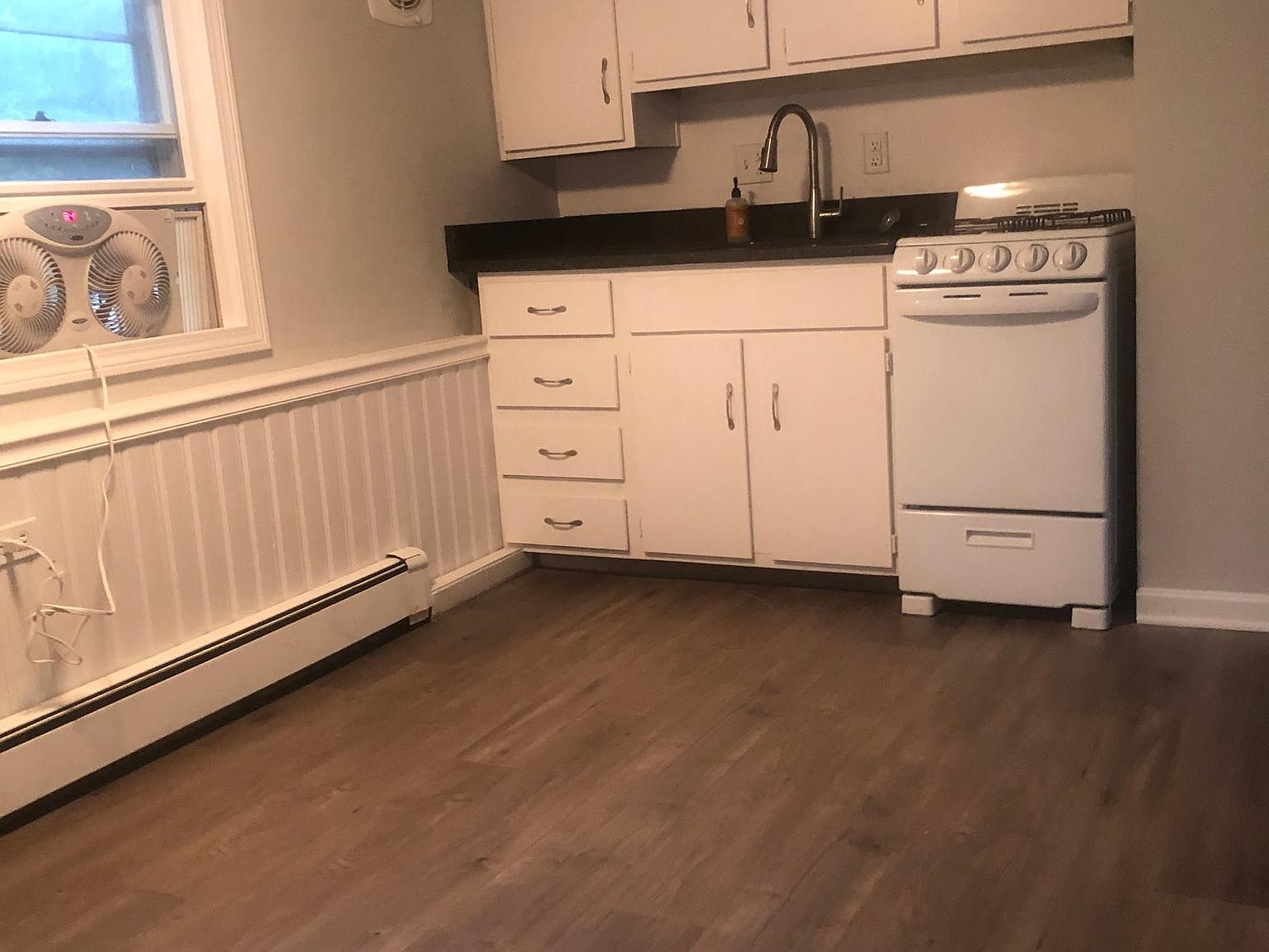 51 high st c uxbridge ma 01569 zillow