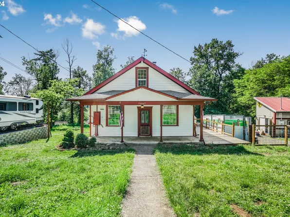 79567 Quincy Mayger Rd, Clatskanie, OR 97016