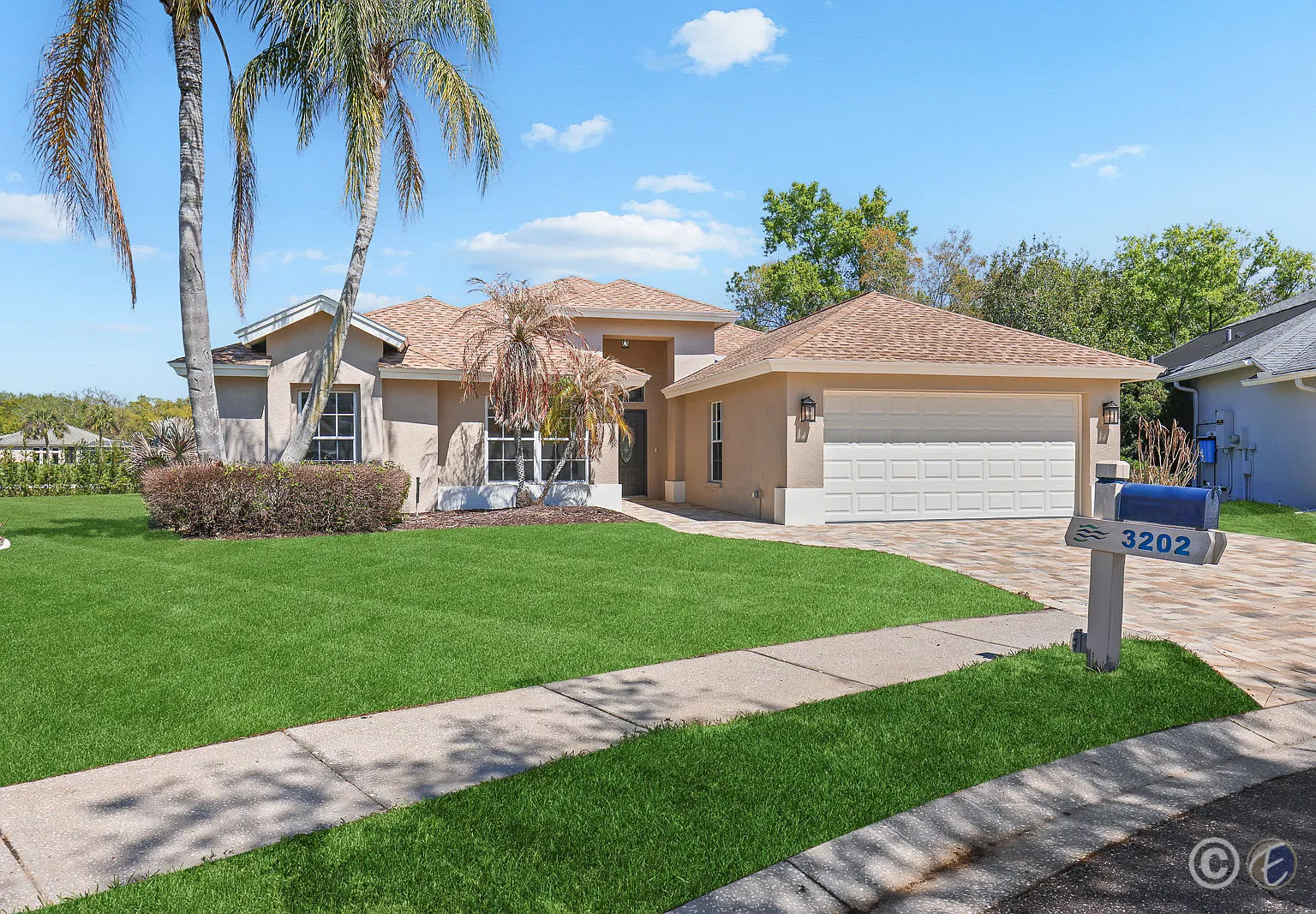 3202 Fox Squirrel Ln | River Hills — Photo 2