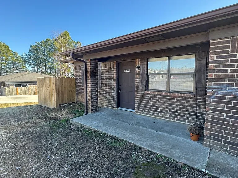 2700 N Rudy Rd — Photo 1