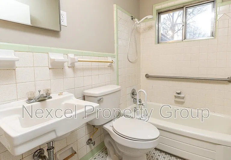 4517 Gailwood Ave — Photo 8