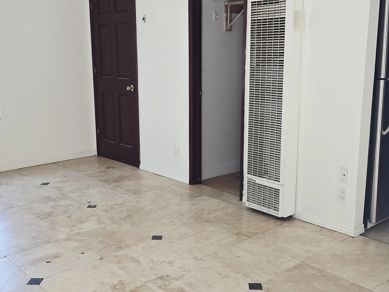 Studio, $1,650 — Photo 3