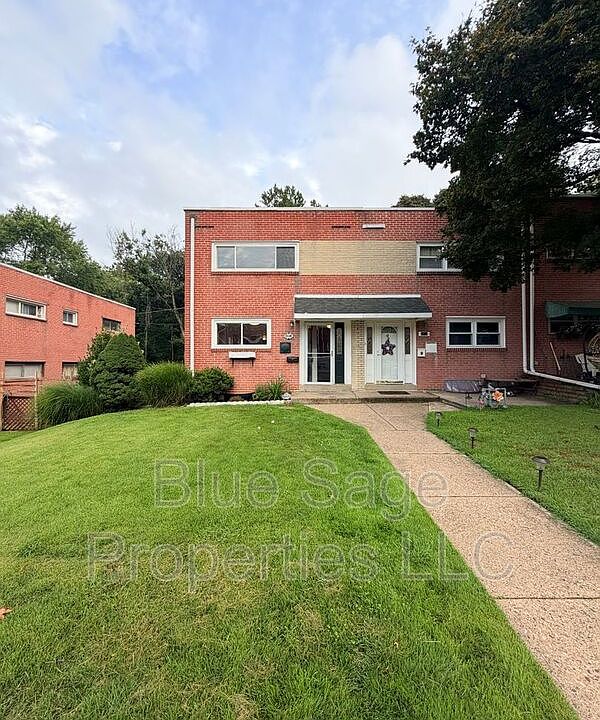 1st image of 2118 Valley View Dr
