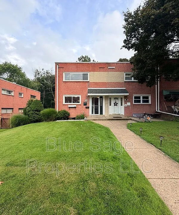 2118 Valley View Dr