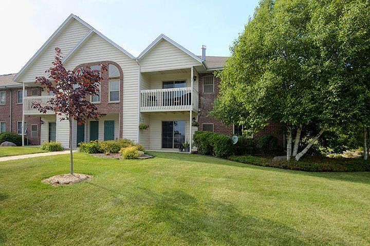 1st image of 1916 Parknoll Ln #8