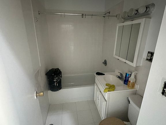 2nd image of 557 W 148th St APT 5C