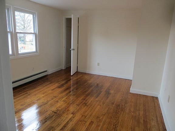 4th image of 297 N Center St APT 13