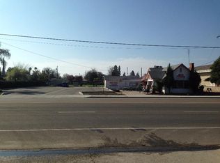 2431 Jensen Ave, Sanger, CA 93657