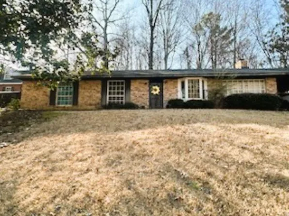 205 Woodland Dr, Helena, AR 72342