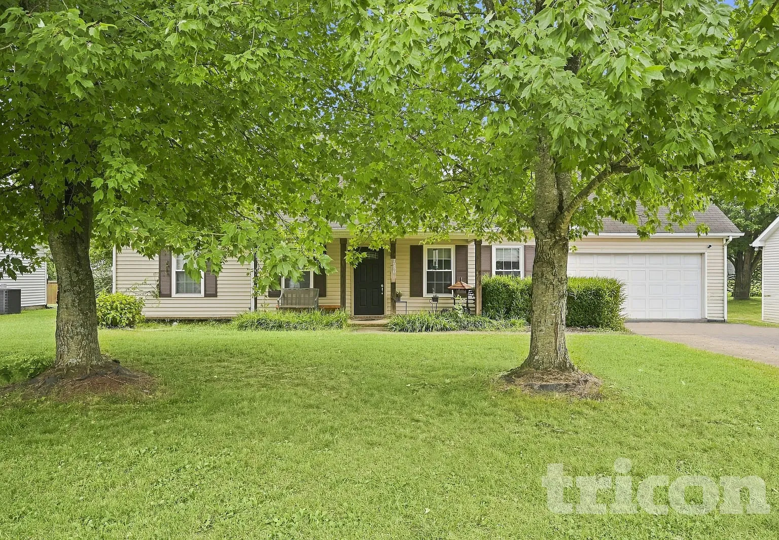 1239 Azure Way Murfreesboro TN — Photo 1