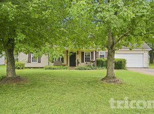 1239 Azure Way, Murfreesboro, TN 37128