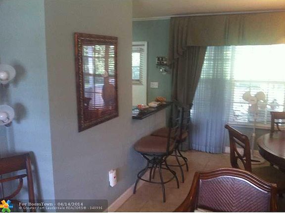 5th image of 325 NW 189th Ter