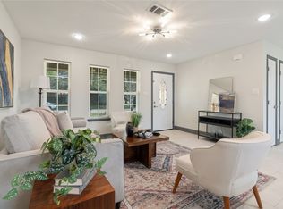 901 Piccadilly Cir, Hurst, TX 76053