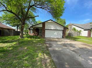 2506 E Princeton Ct, Broken Arrow, OK 74014