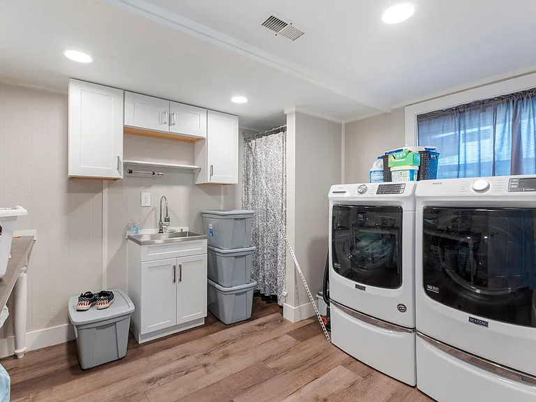 907 Garrison Ave — Photo 15
